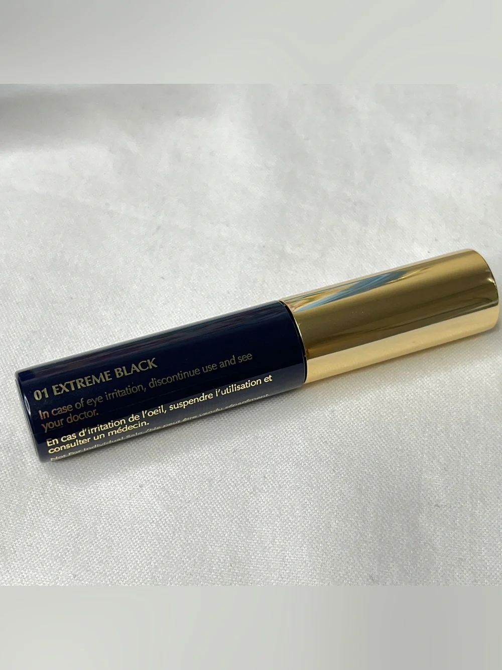 Estee Lauder Bronze Goddess 02 Medium Powder Bronzer Sumptuous Mascara & Bag Set